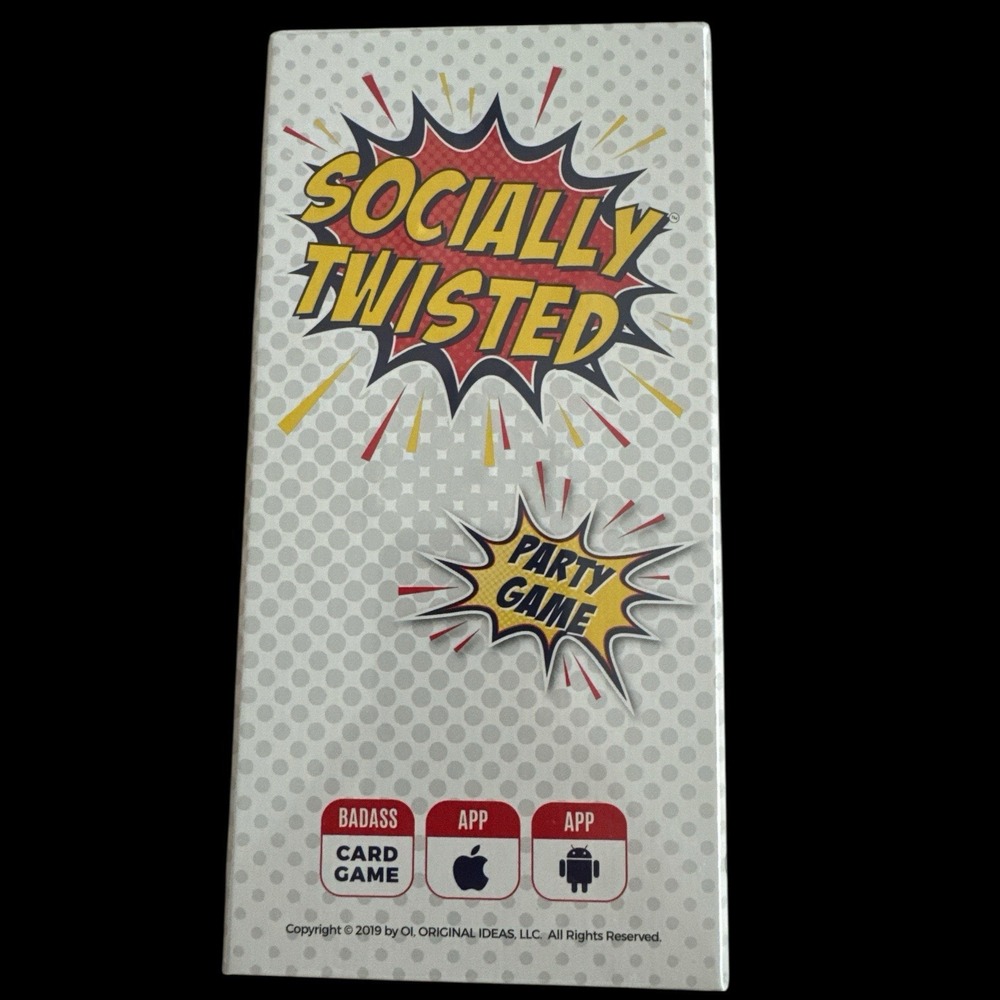 SOCIALLY TWISTED FAMILY ADULT PARTY CARD GAME FACTORY SEALED FUN Christmas Gifts